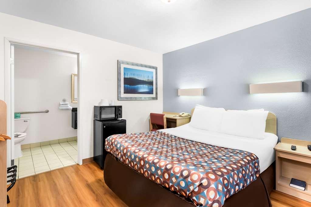 Americas Best Value Inn Стіллвотер Номер фото